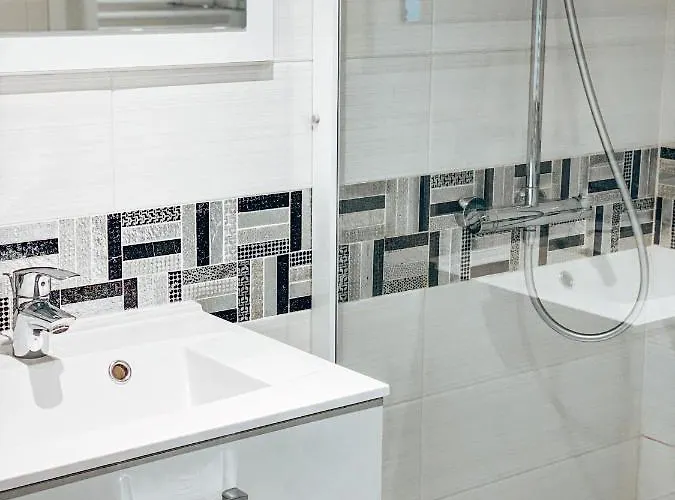 アパート Adorable Sur La