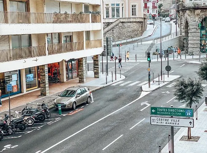 Adorable Sur La Apartament *